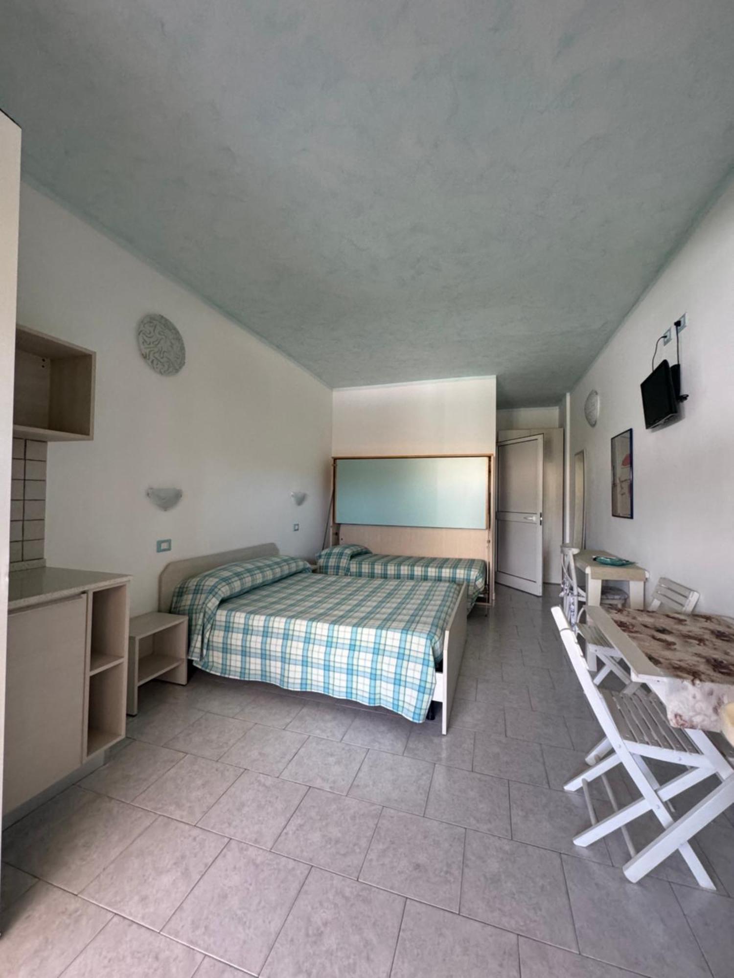 Hotel Bagno Stella Del Mare Marina di Carrara Kültér fotó