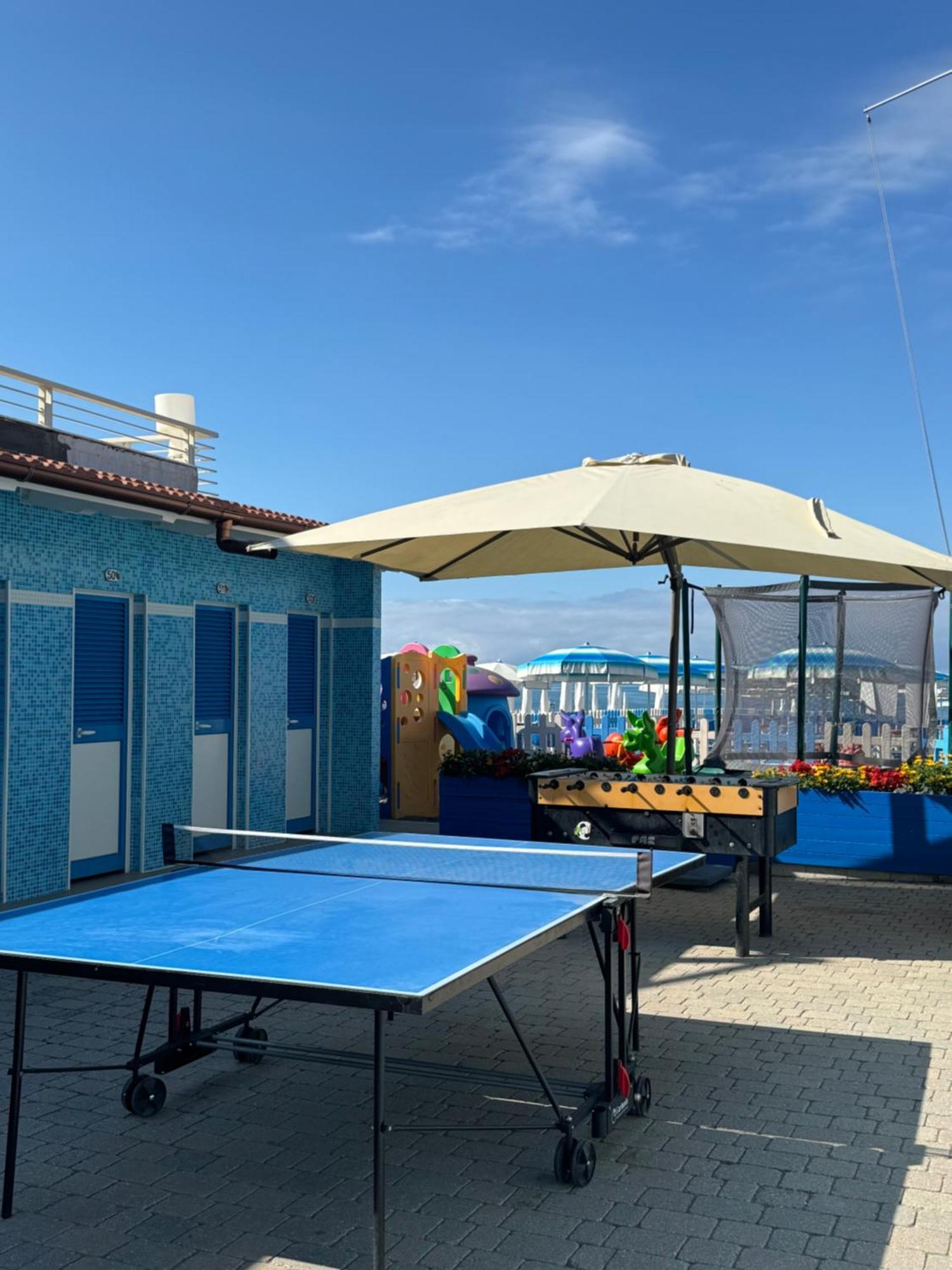 Hotel Bagno Stella Del Mare Marina di Carrara Kültér fotó